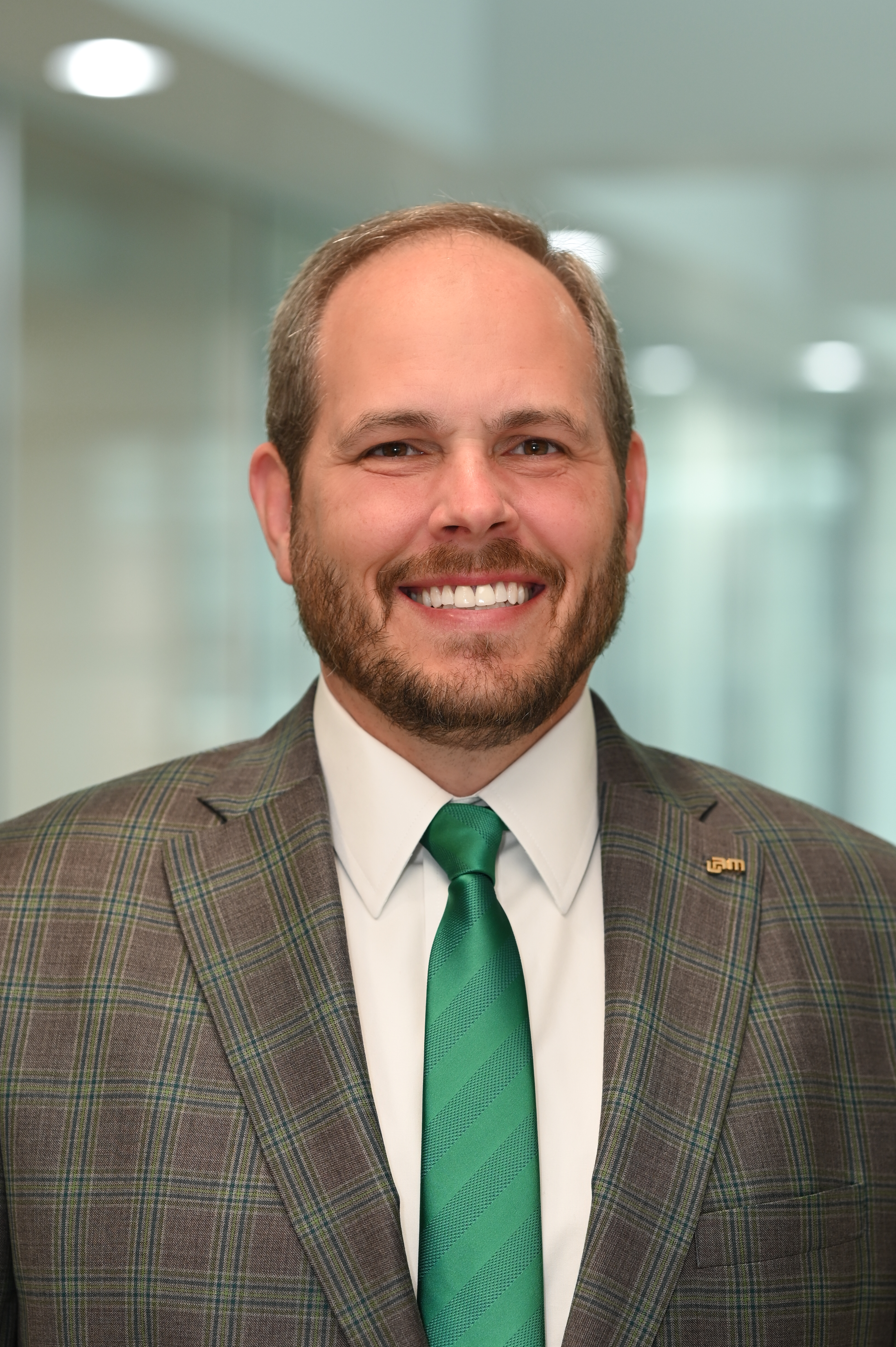 Dr. Landon Grimes