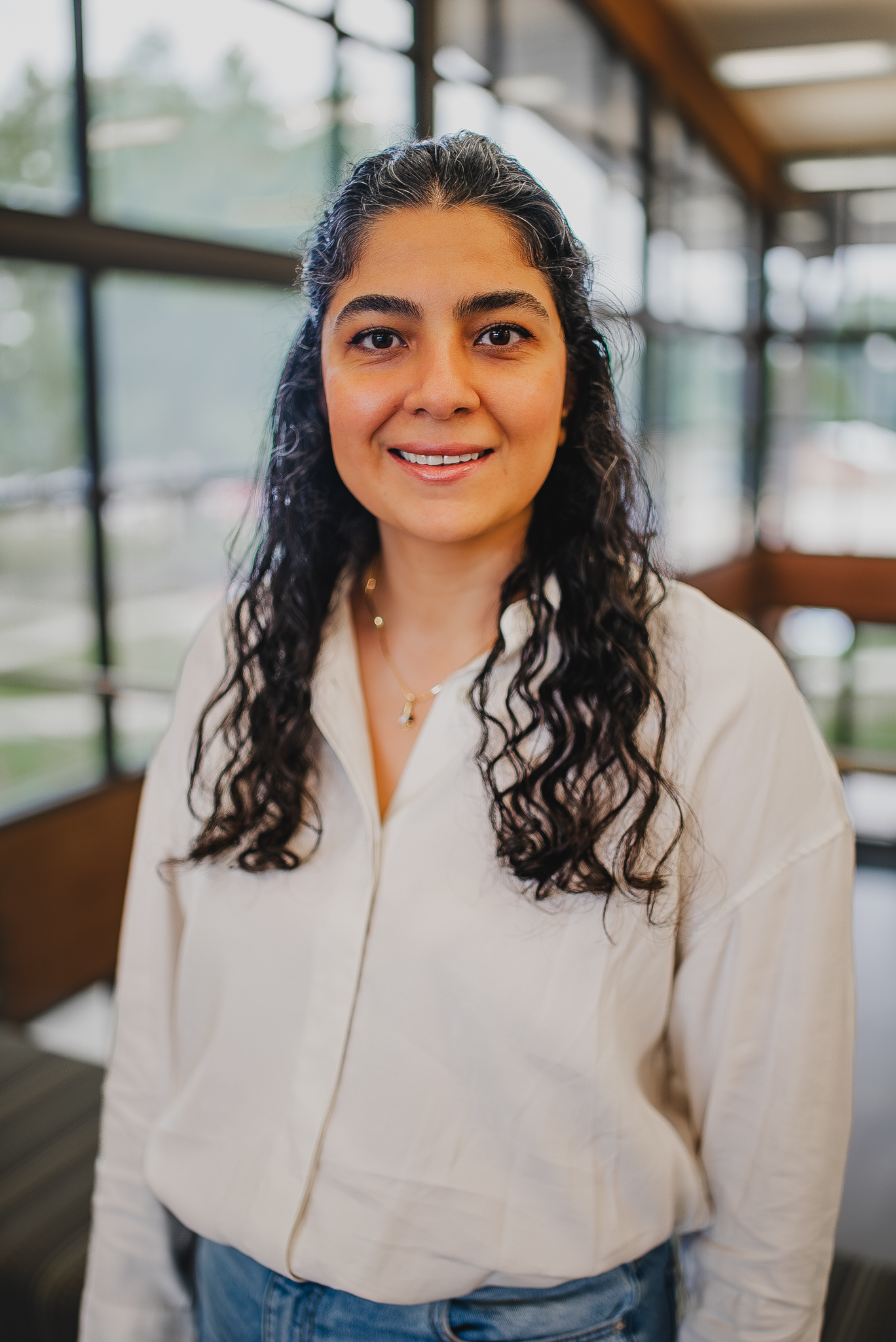 Dr. Azade Deljouei