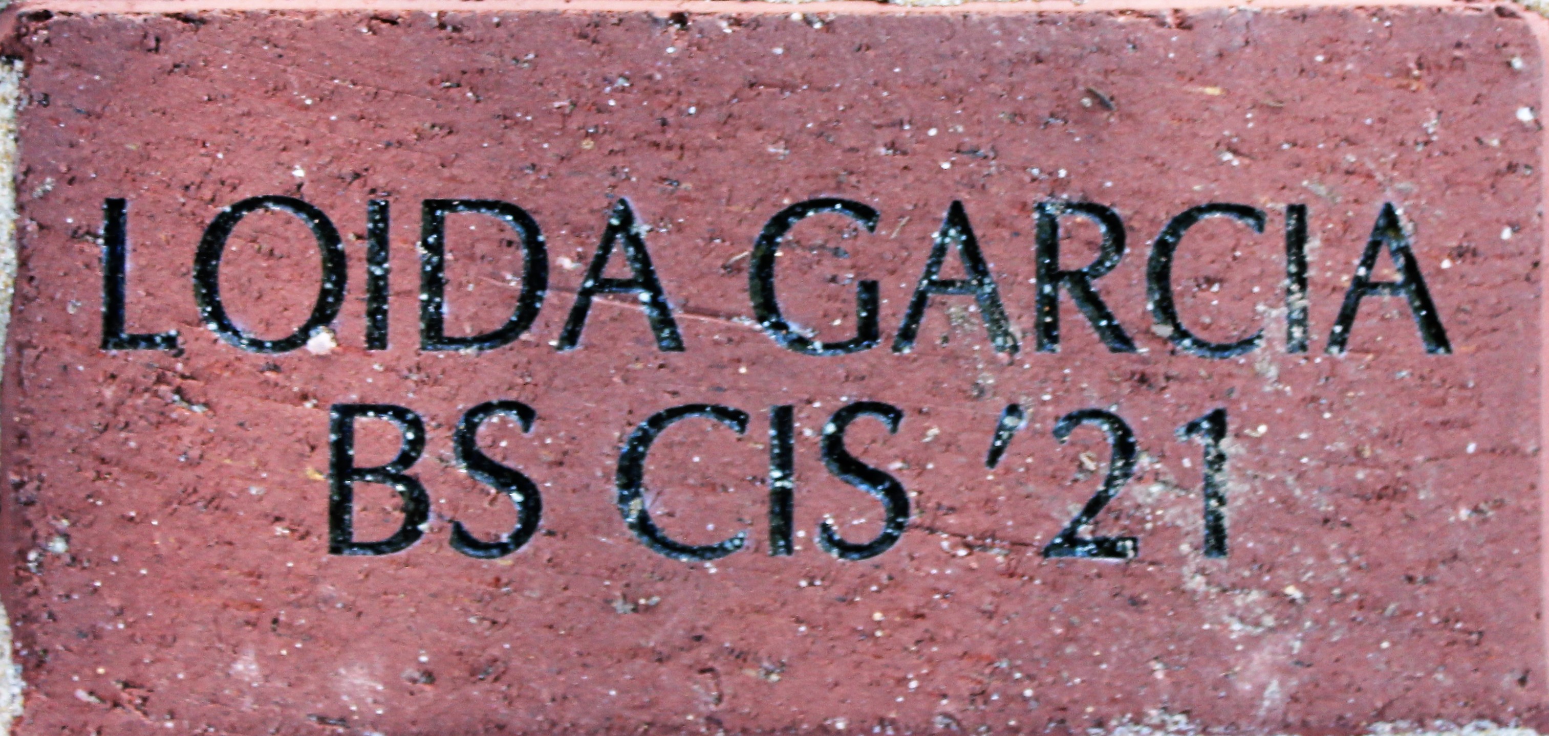LOIDA GARCIA BS CIS '21