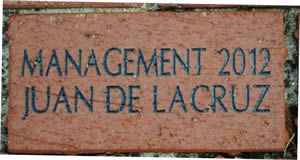 MANAGEMENT 2012 JUAN DE LACRUZ