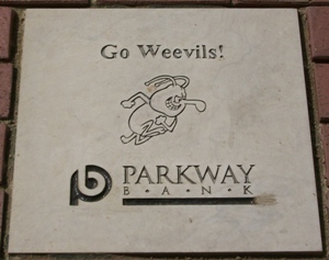 PARKWAY BANK